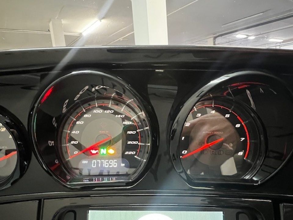 HARLEY-DAVIDSON TOURING ULTRA LIMITED 1923 CVO 4