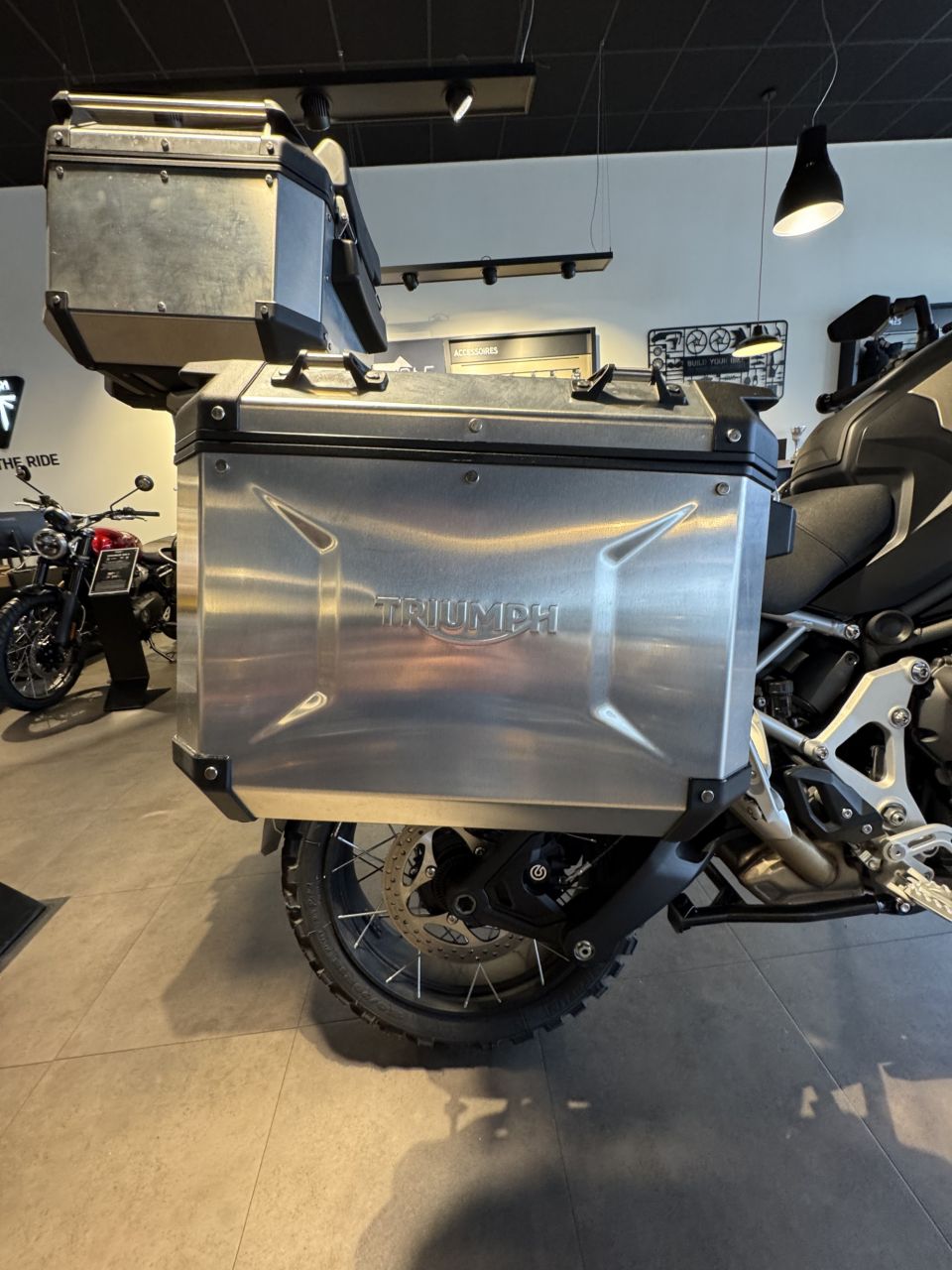 TRIUMPH TIGER 1200 EXPLORER 4