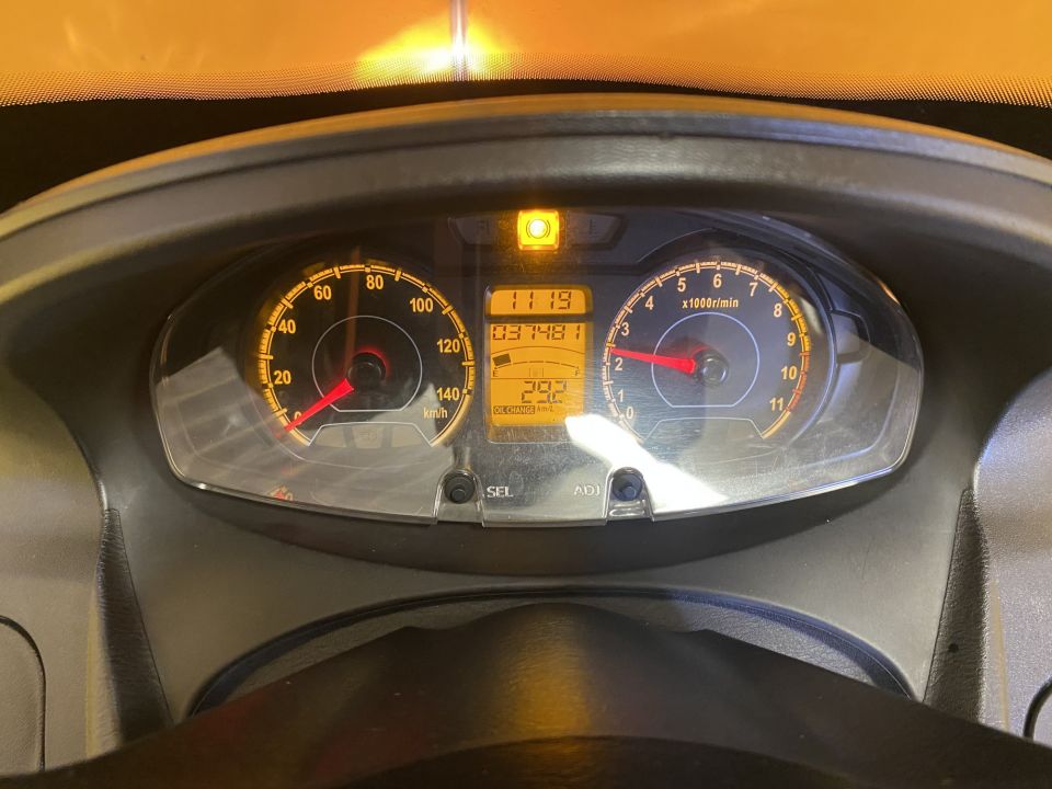 SUZUKI BURGMAN 125 4