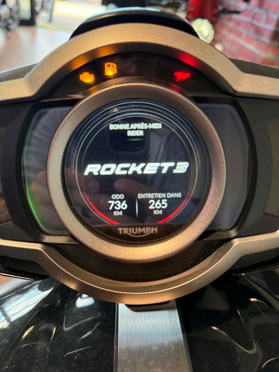 TRIUMPH ROCKET 3 R STORM 4