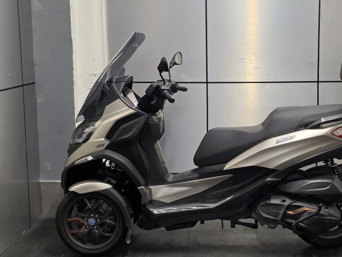 PIAGGIO MP3 530 HPE EXCLUSIVE 4