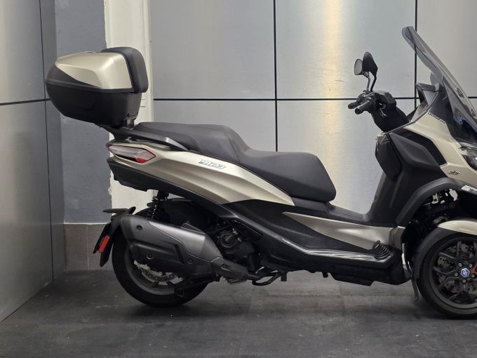 PIAGGIO MP3 530 HPE EXCLUSIVE 4