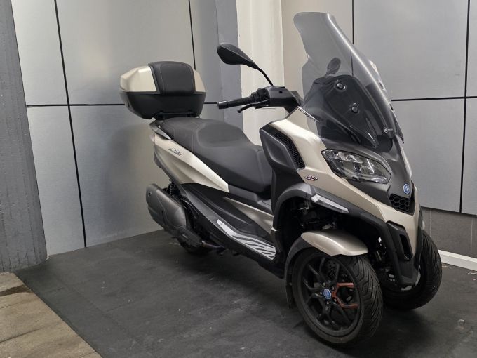 PIAGGIO MP3 530 HPE EXCLUSIVE 4