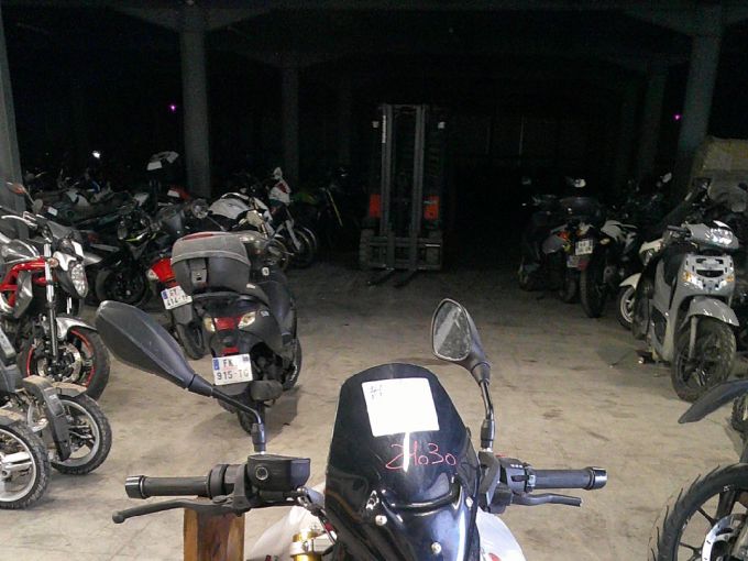 BMW F 900 R 4