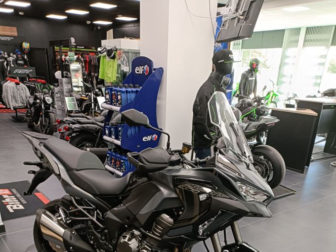 KAWASAKI VERSYS 1000 SE NEUF O KMS 2024  (suspension electronique )  GARANTIE 4ANS.. 4