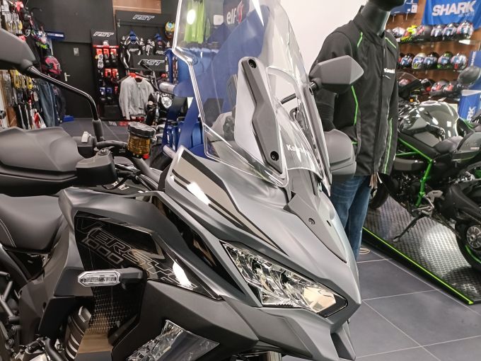 KAWASAKI VERSYS 1000 SE NEUF O KMS 2024  (suspension electronique )  GARANTIE 4ANS.. 4