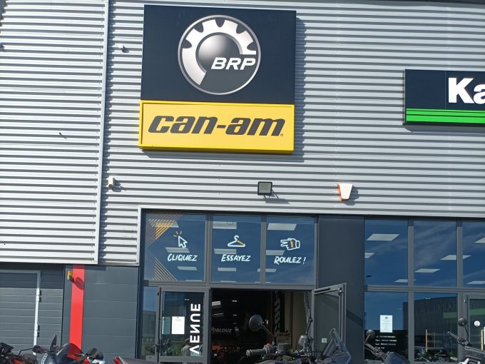 CAN-AM ORIGIN 4