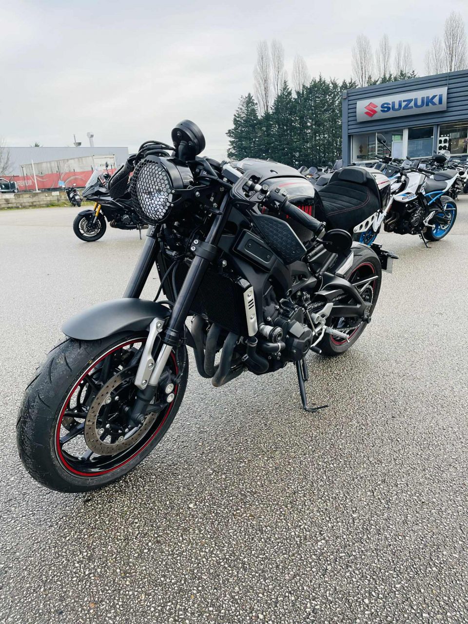 YAMAHA XSR 900 4