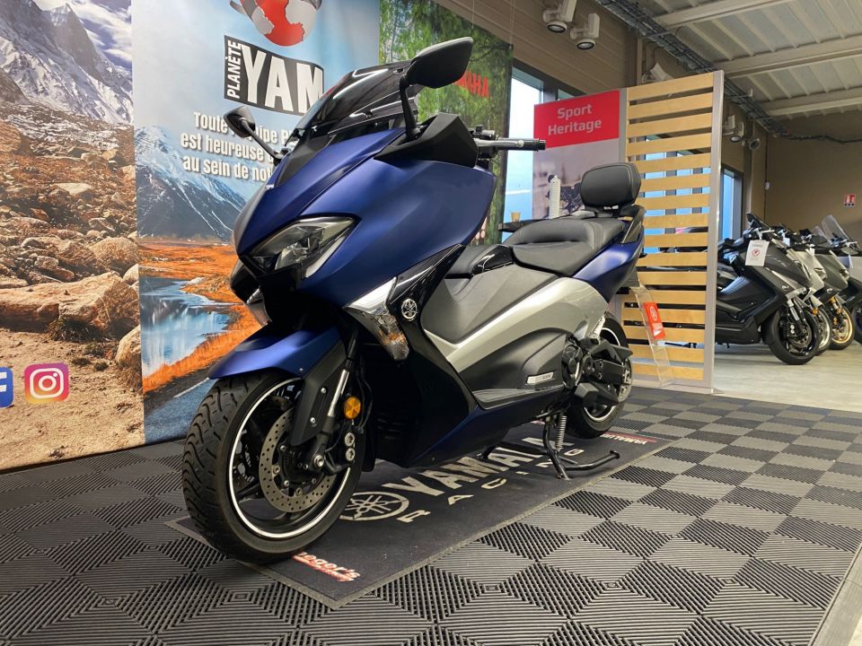YAMAHA XP T-MAX 530 DX 4