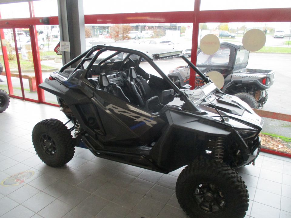 POLARIS RZR XP 4