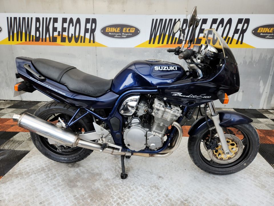SUZUKI GSF 600 S BANDIT 4