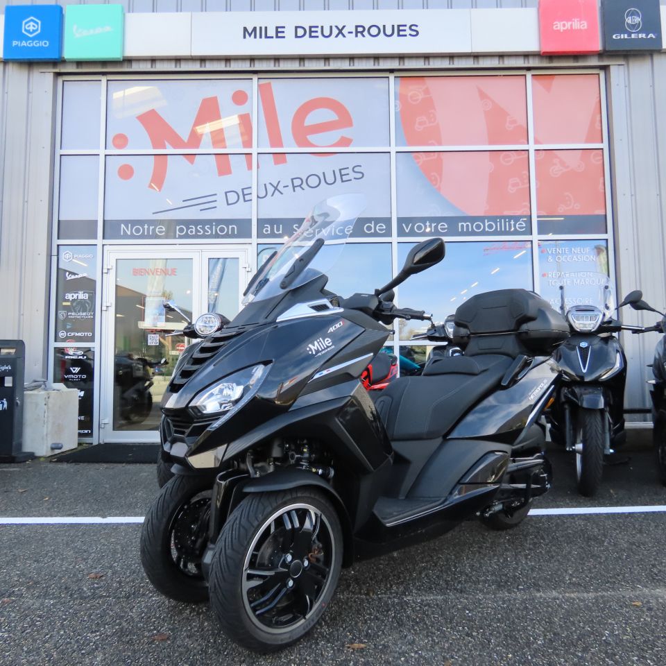 PEUGEOT METROPOLIS 400 SW 4