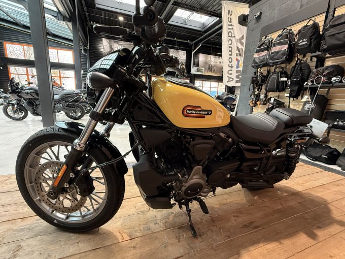 HARLEY-DAVIDSON SPORTSTER NIGHTSTER 975 SPECIAL 4