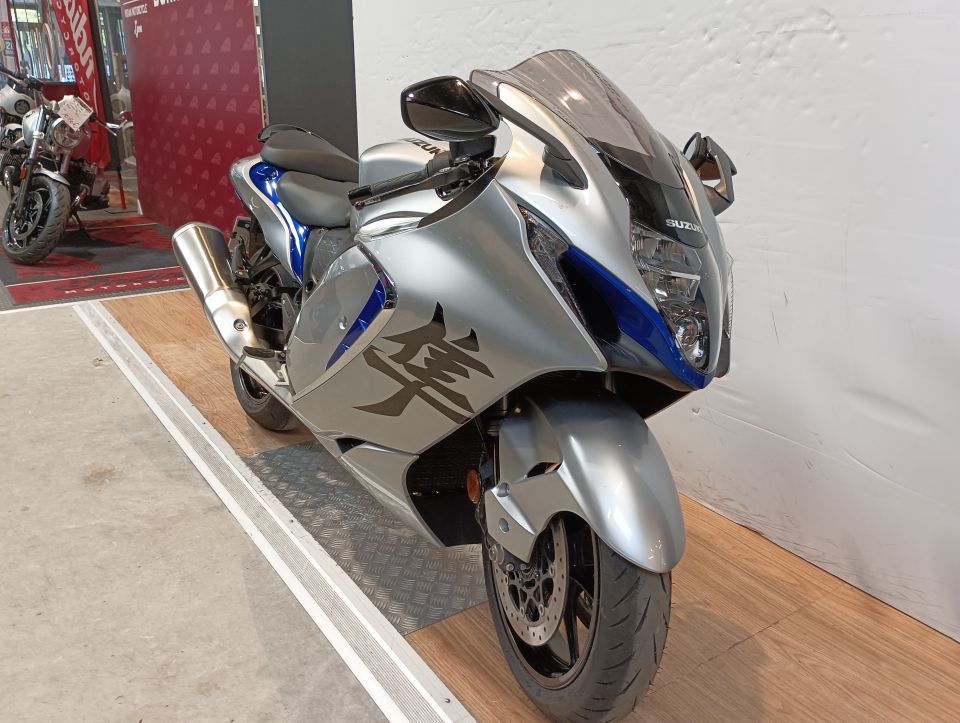 SUZUKI GSX 1300R HAYABUSA 4