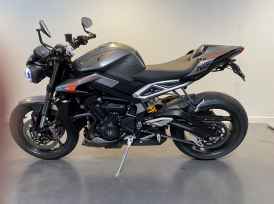 TRIUMPH STREET TRIPLE 765 RS - 2023