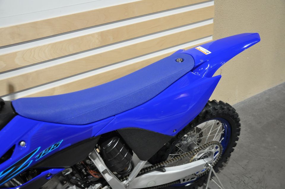 YAMAHA YZ 125 4