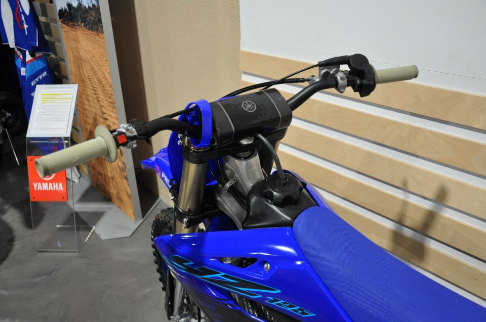 YAMAHA YZ 125 4