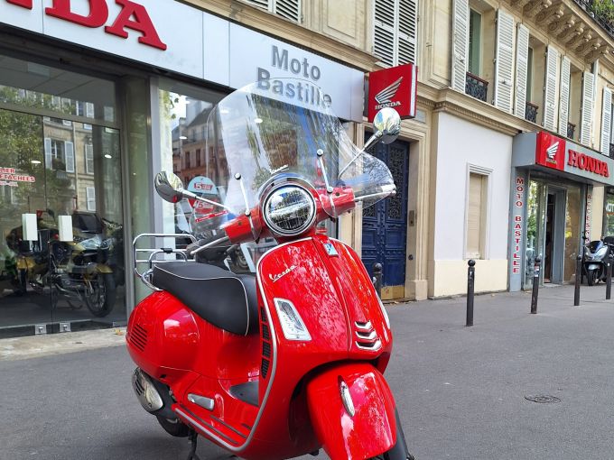 PIAGGIO GTS 300 4