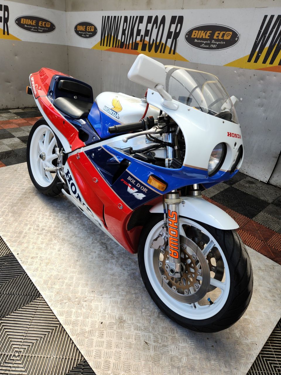 HONDA VFR 4