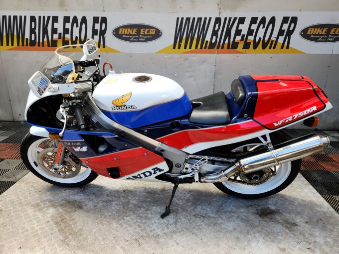 HONDA VFR 4