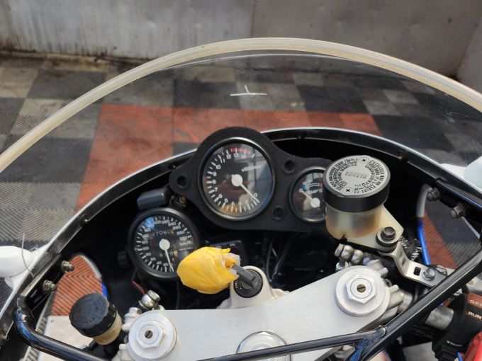 HONDA VFR 4