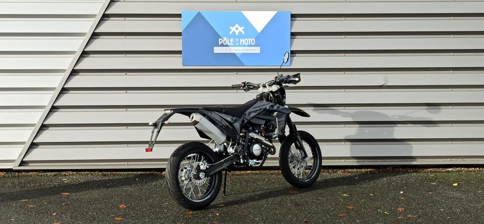 SHERCO 125 4T SM BLACK MOON RS 4