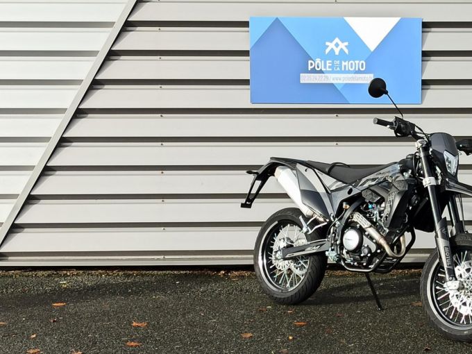 SHERCO 125 4T SM BLACK MOON RS 4