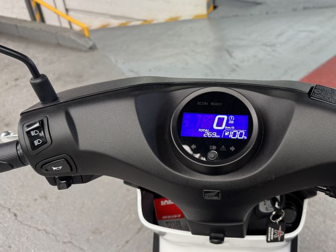HONDA EM1 e 4