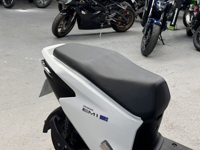 HONDA EM1 e 4