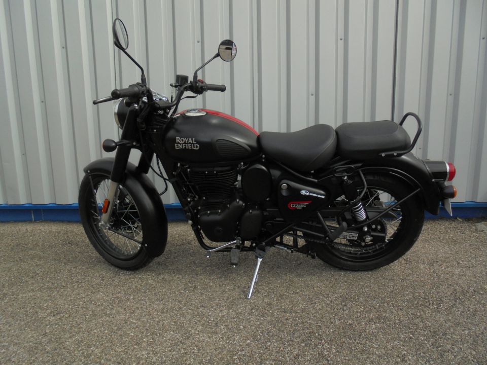 ROYAL ENFIELD CLASSIC 4