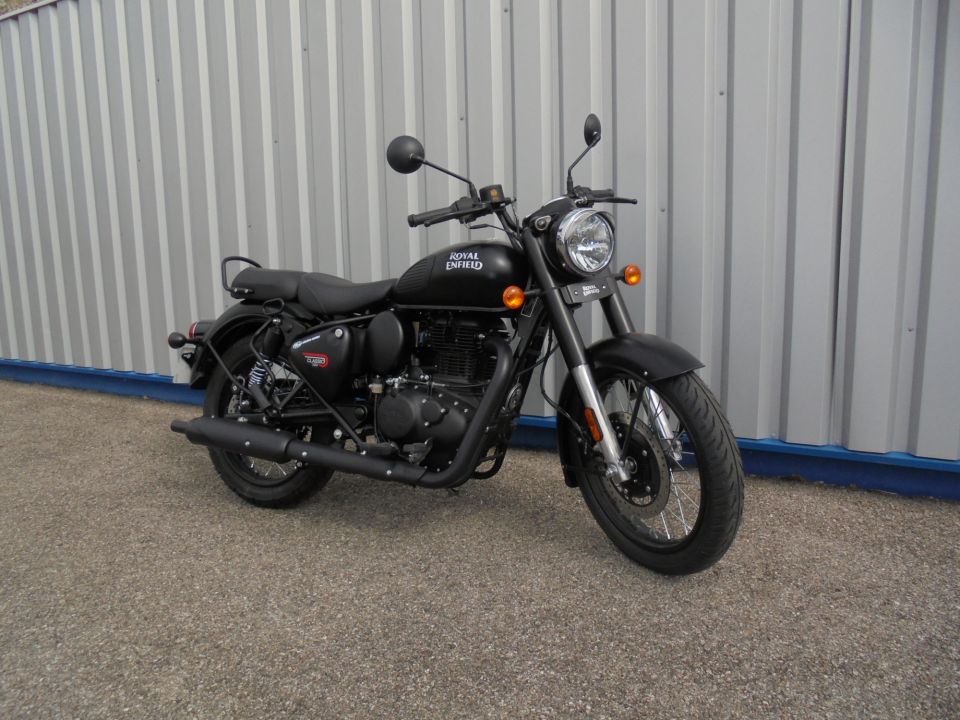 ROYAL ENFIELD CLASSIC 4