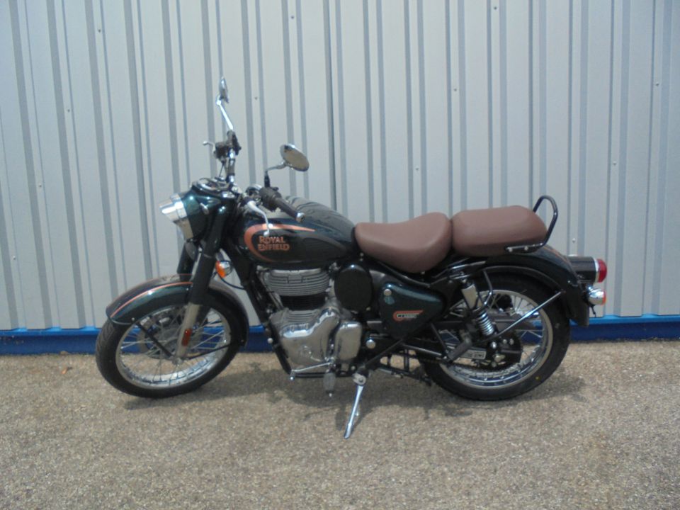 ROYAL ENFIELD CLASSIC 4