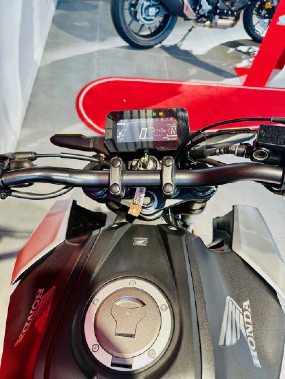 HONDA CB125R CB 125 R 4