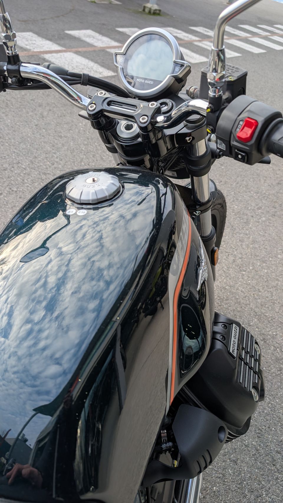 MOTO GUZZI V7 SPECIAL 4