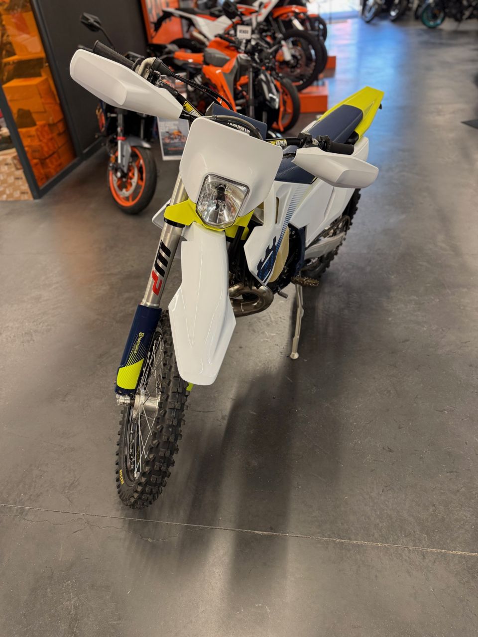 HUSQVARNA TE 250 I 4