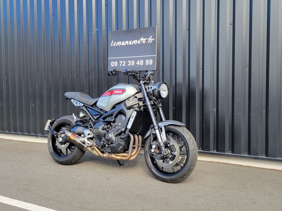 YAMAHA XSR 900 4