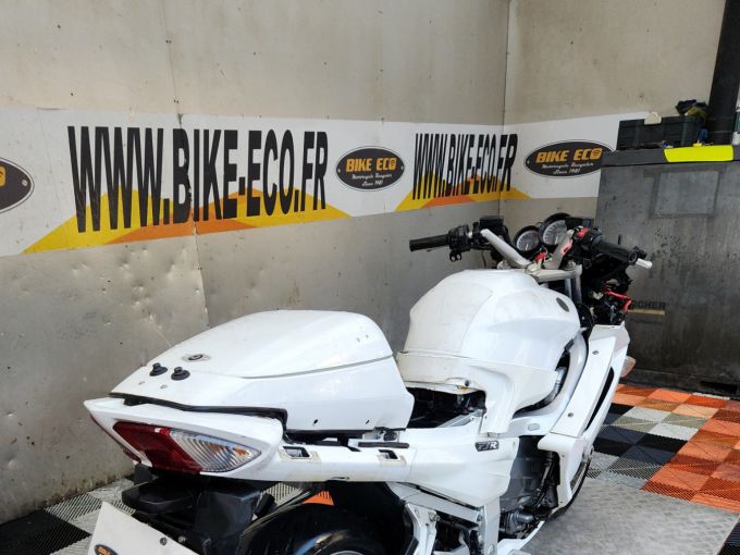 YAMAHA FJR 1300 4