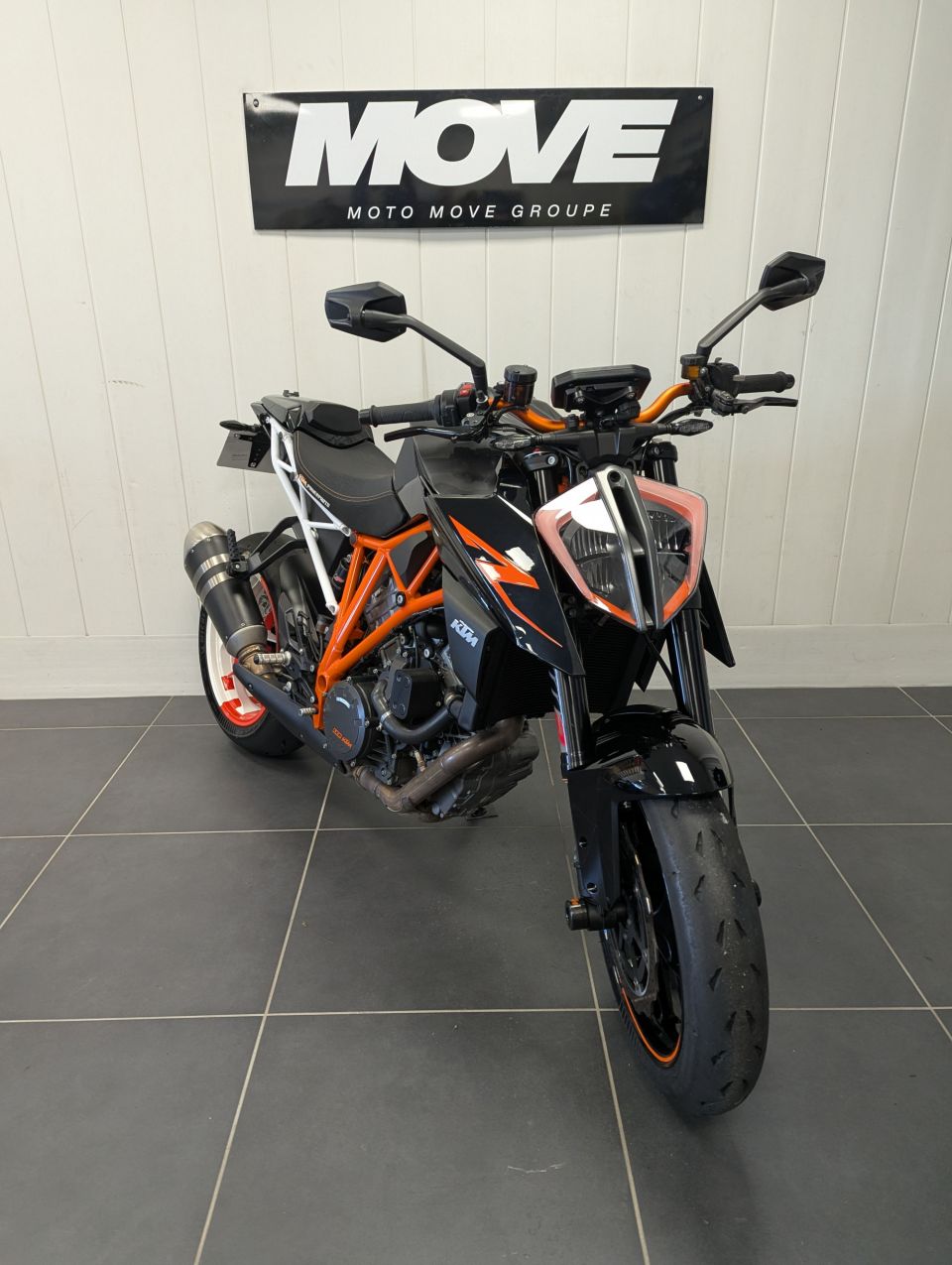 KTM 1290 SUPER DUKE R 4