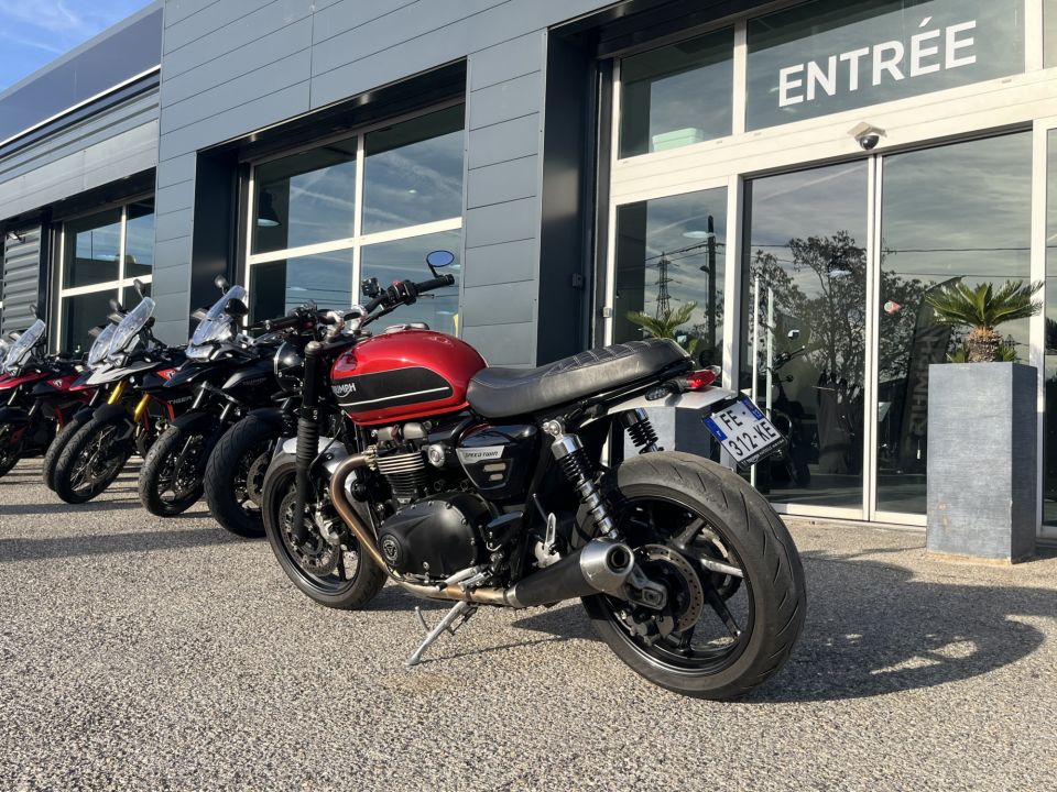 TRIUMPH SPEED TWIN 1200 4