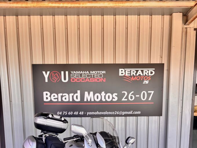 YAMAHA FJR 1300 4