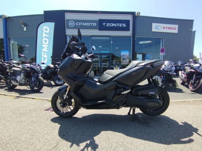 HONDA ADV 350 4