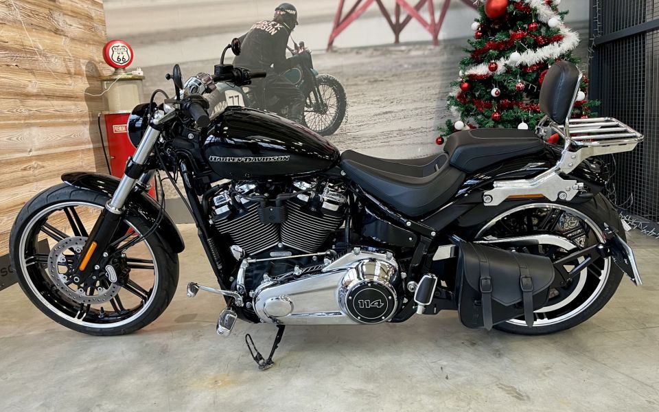 HARLEY-DAVIDSON SOFTAIL BREAKOUT 1868 4