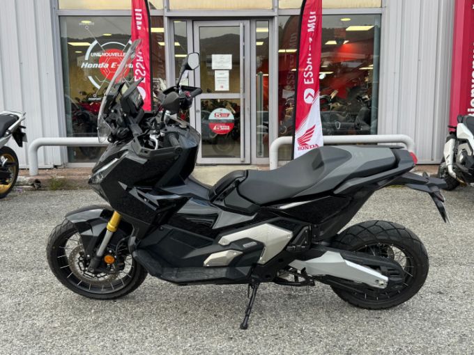 HONDA X-ADV 750 4