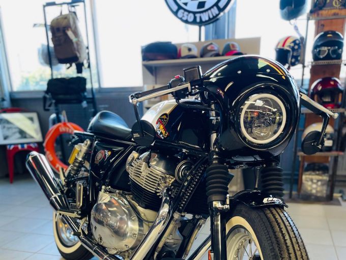 ROYAL ENFIELD CONTINENTAL 650 GT modifiée 4