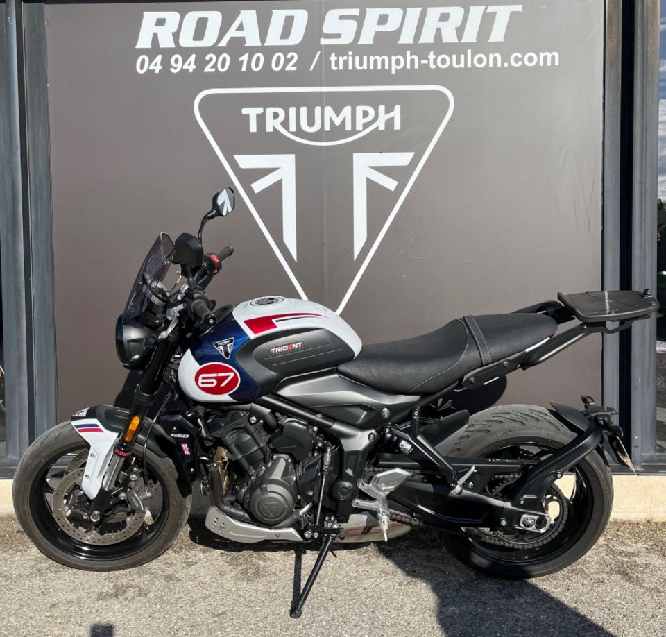 TRIUMPH TRIDENT 660 4