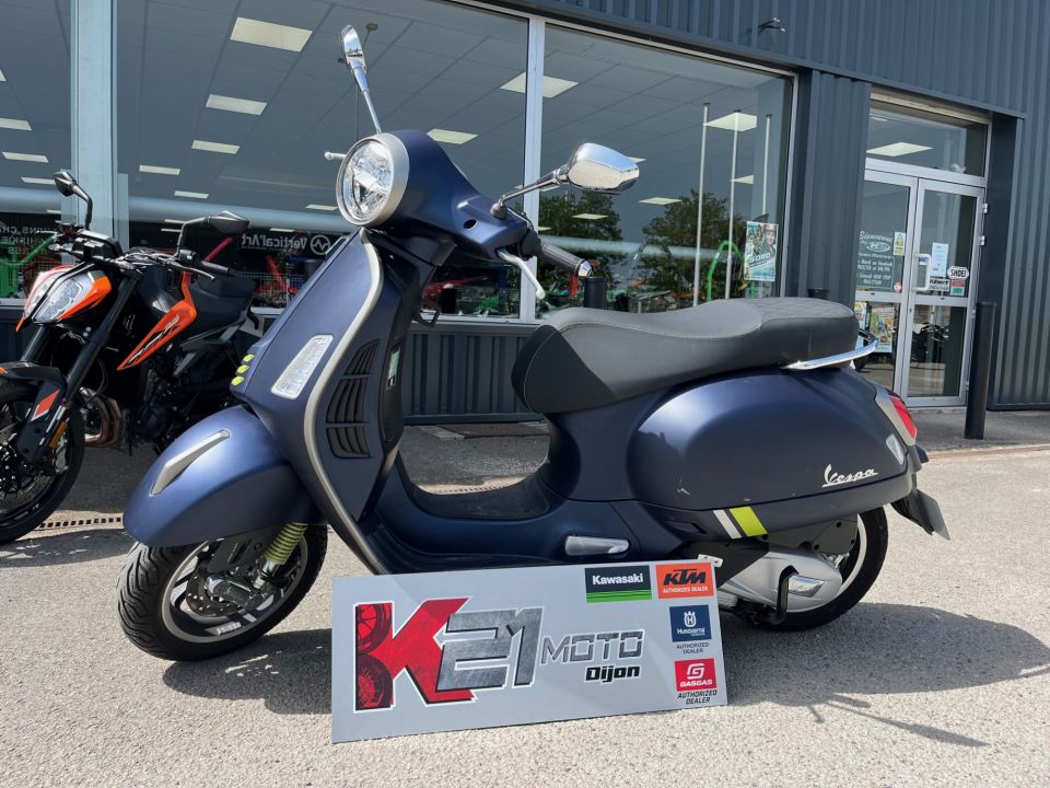 PIAGGIO VESPA 4