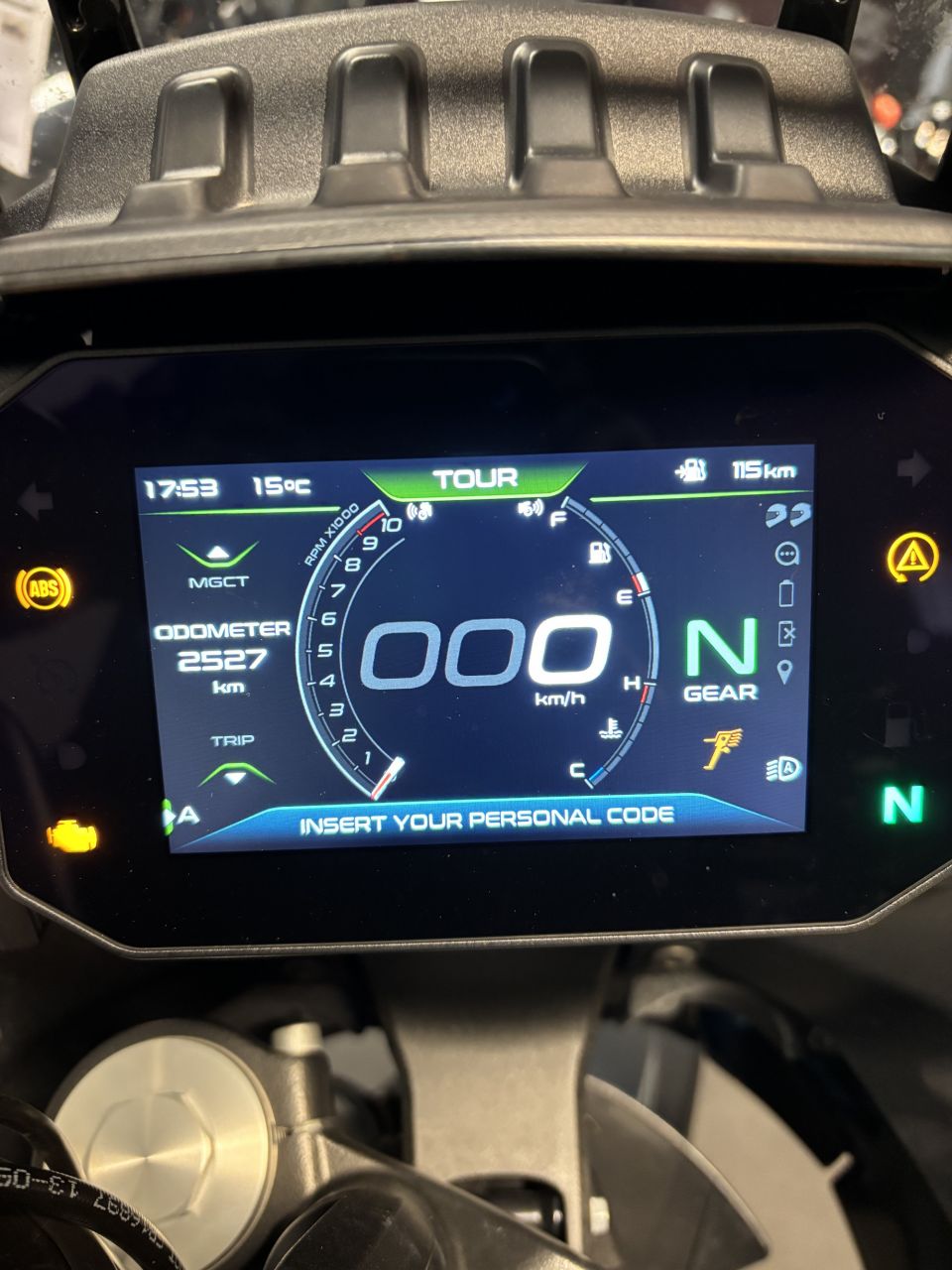 MOTO GUZZI STELVIO 4