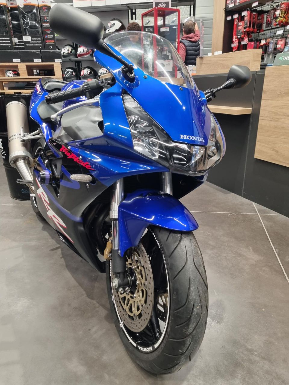 HONDA CBR 954 4