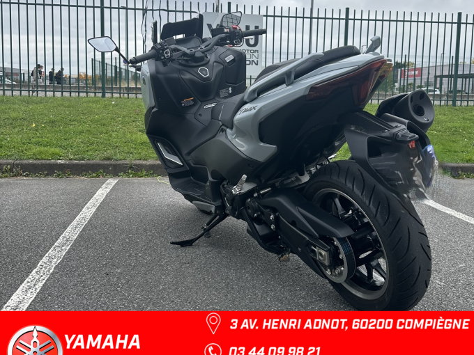 YAMAHA XP T-MAX 560 TECH MAX 4