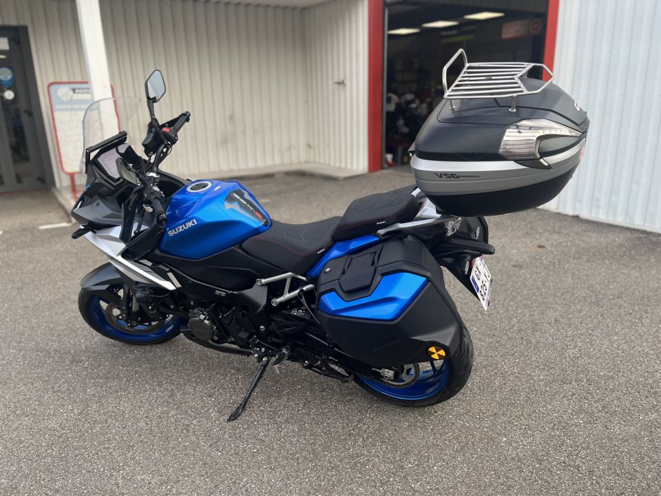 SUZUKI GSXS-1000GX 4